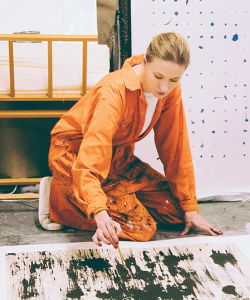 Saatchi Articles mobile grid image